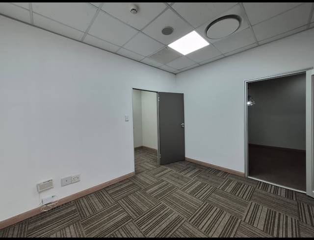 130M² OFFICE TO LET IN ROSEBANK